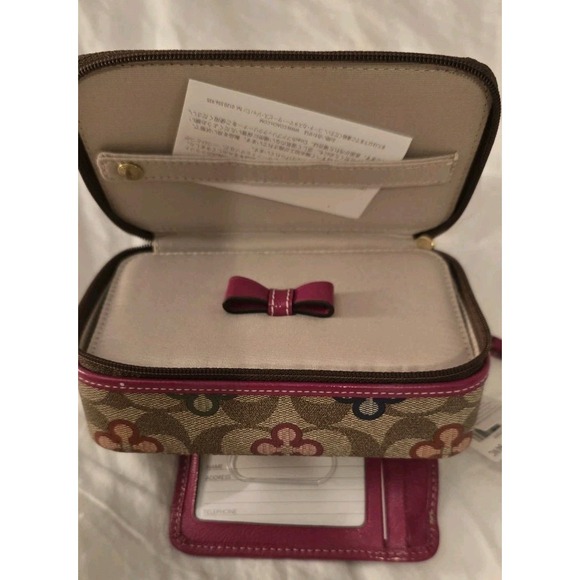 NWT, Coach Jewelry Box & Coin Purse Set In Pink & Brown Signature Leather - Picture 3 of 5
